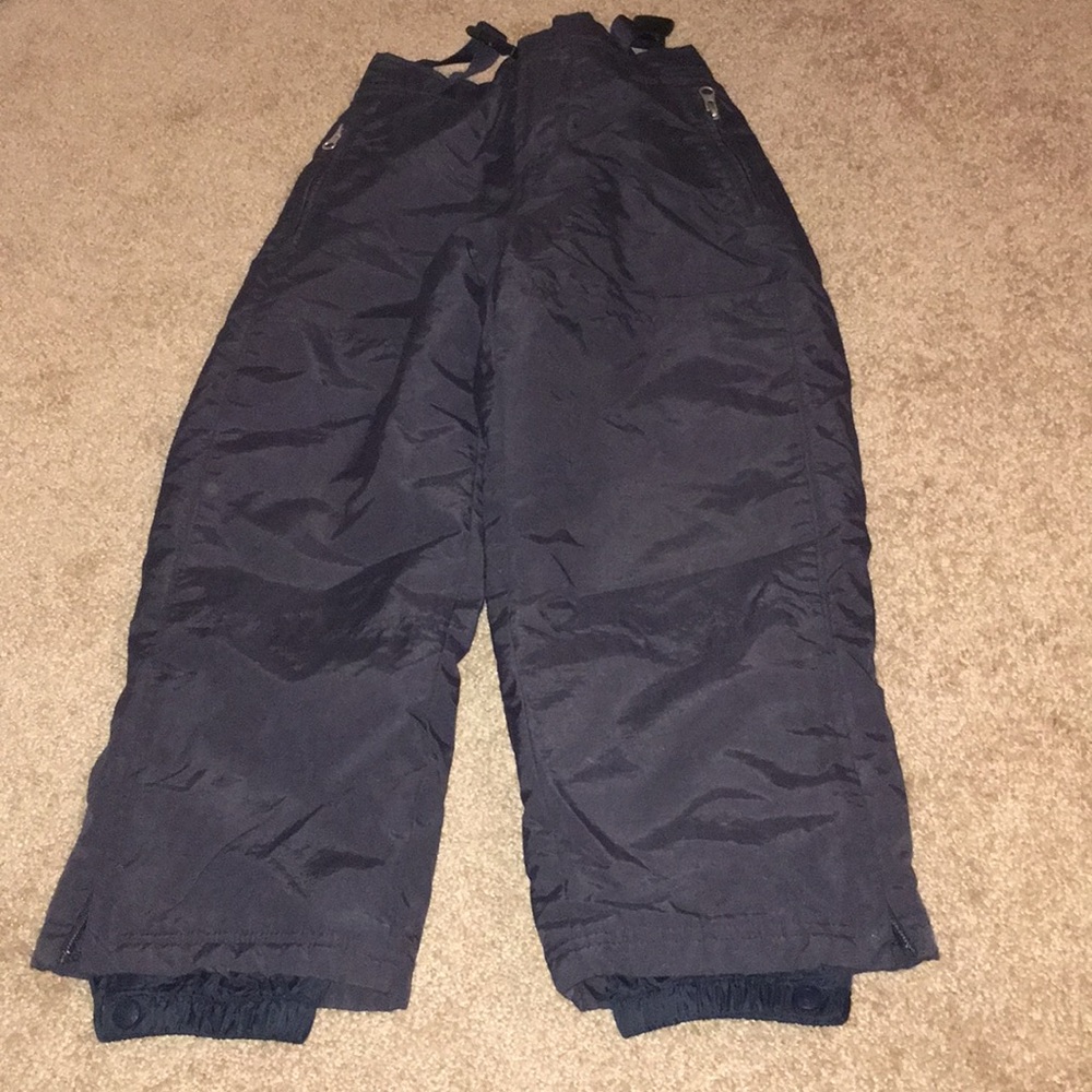 Snow Pant❄️☃️🌧 Kids small size 5/6